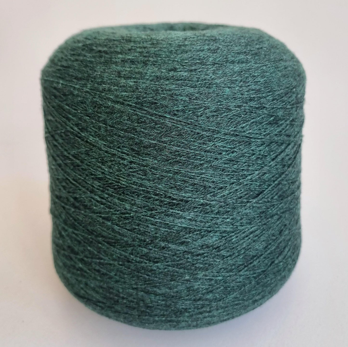 100% Cashmere Yarn - 2/26Nm - 1300m per 100g - Xmas Green Melange