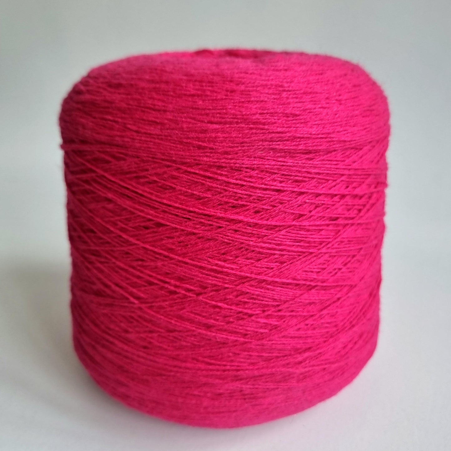 Loro Piana Italian 100% Cashmere Yarn - 2/16Nm - 800m per 100g - Fuchsia Pink