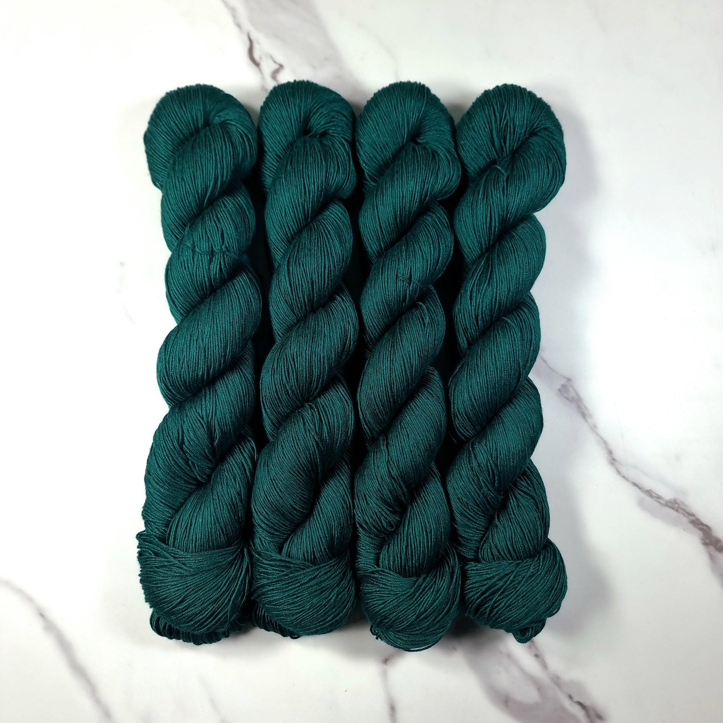 Cozy Mulberry - Forest Green - Mulberry Silk & Cotton - Fingering Weight - 433m/100g