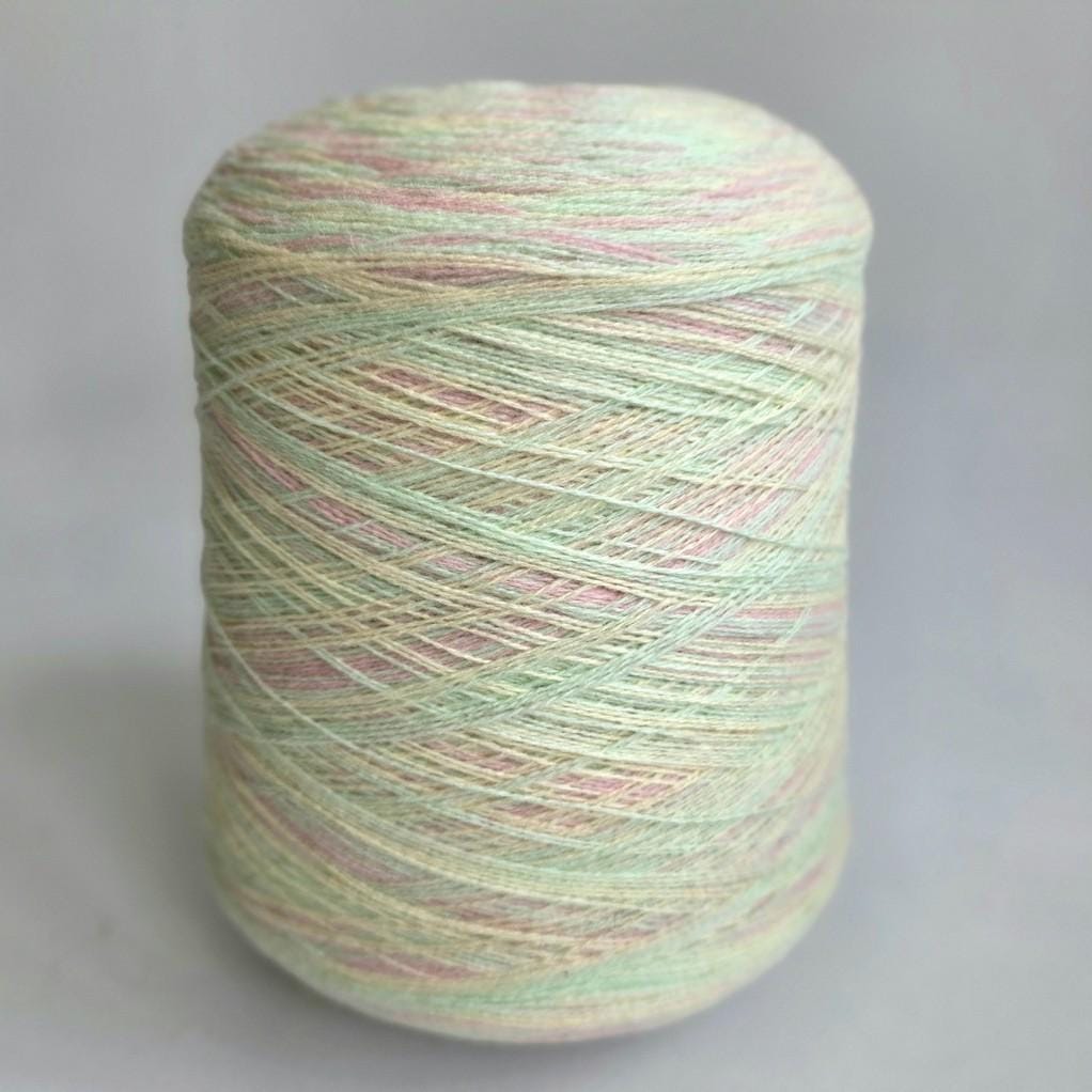 100% Cashmere Yarn - 2/25Nm - 1300m per 100g - Light Pastel Long Gradient