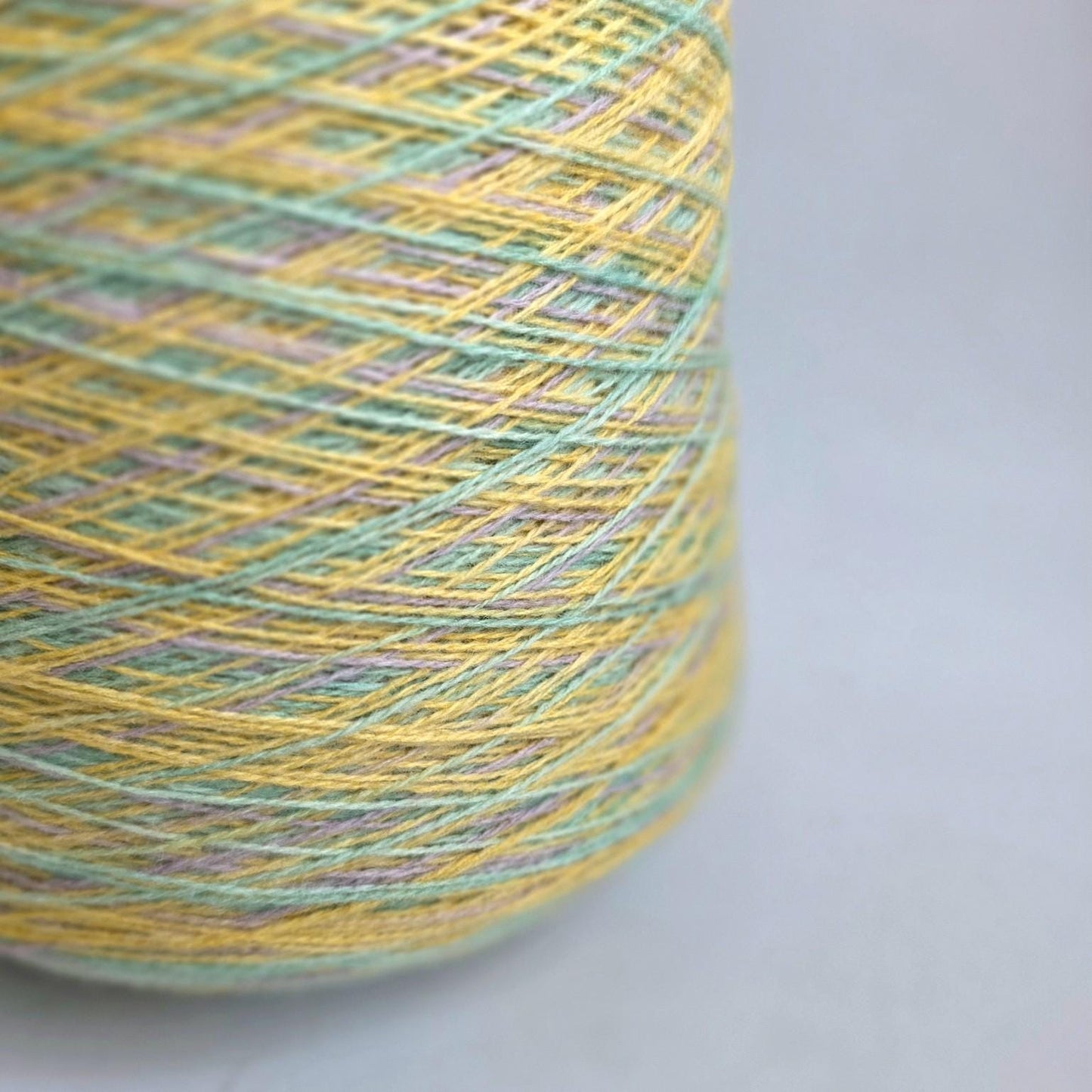 100% Cashmere Yarn - 2/25Nm - 1300m per 100g - Yellow Green Pastel Long Gradient