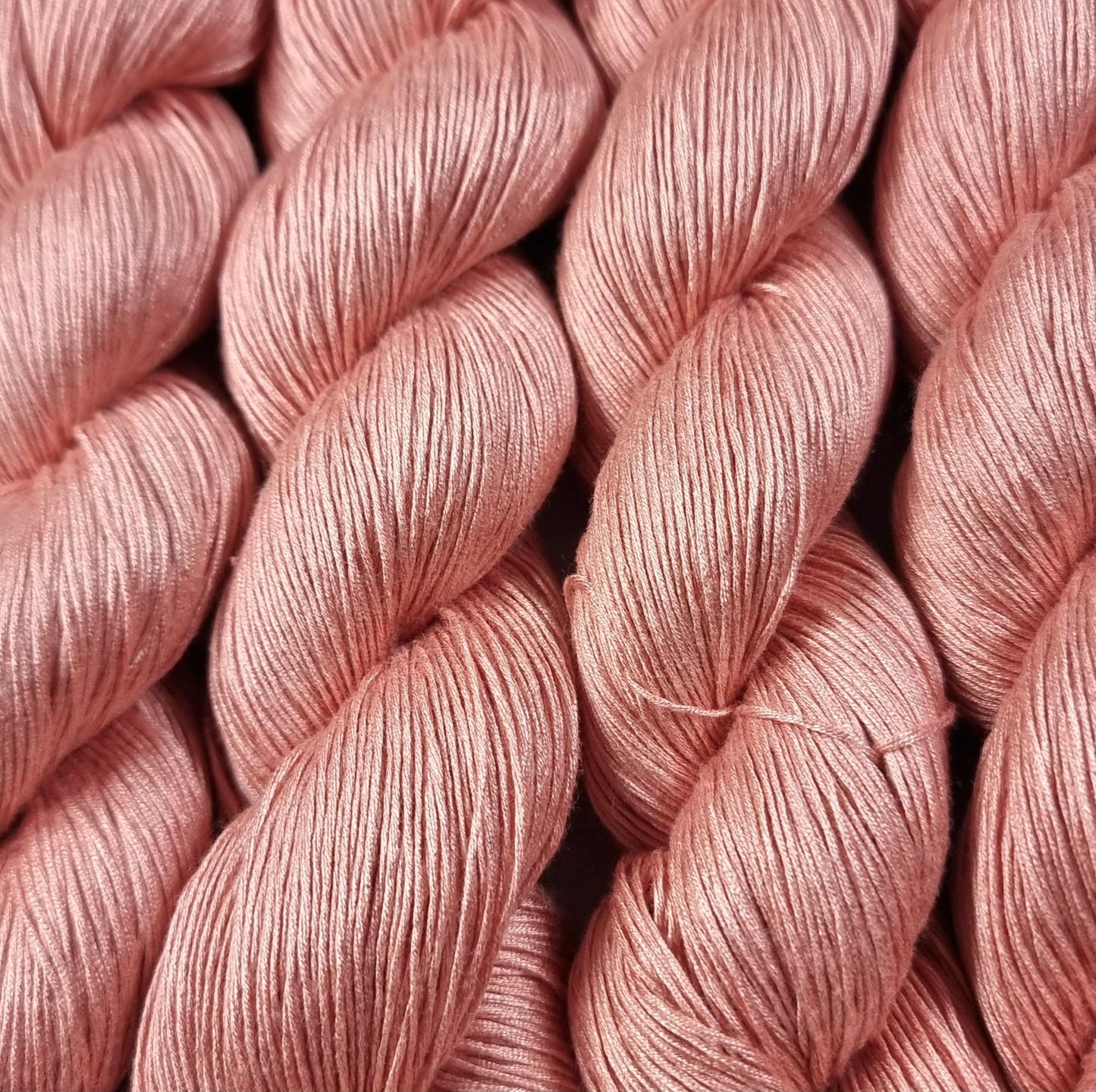 Cozy Mulberry - Light Salmon - Mulberry Silk & Cotton - Fingering Weight - 433m/100g