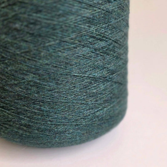Loro Piana Italian 100% Cashmere Yarn - 2/26Nm - 1300m per 100g - Hunter Green