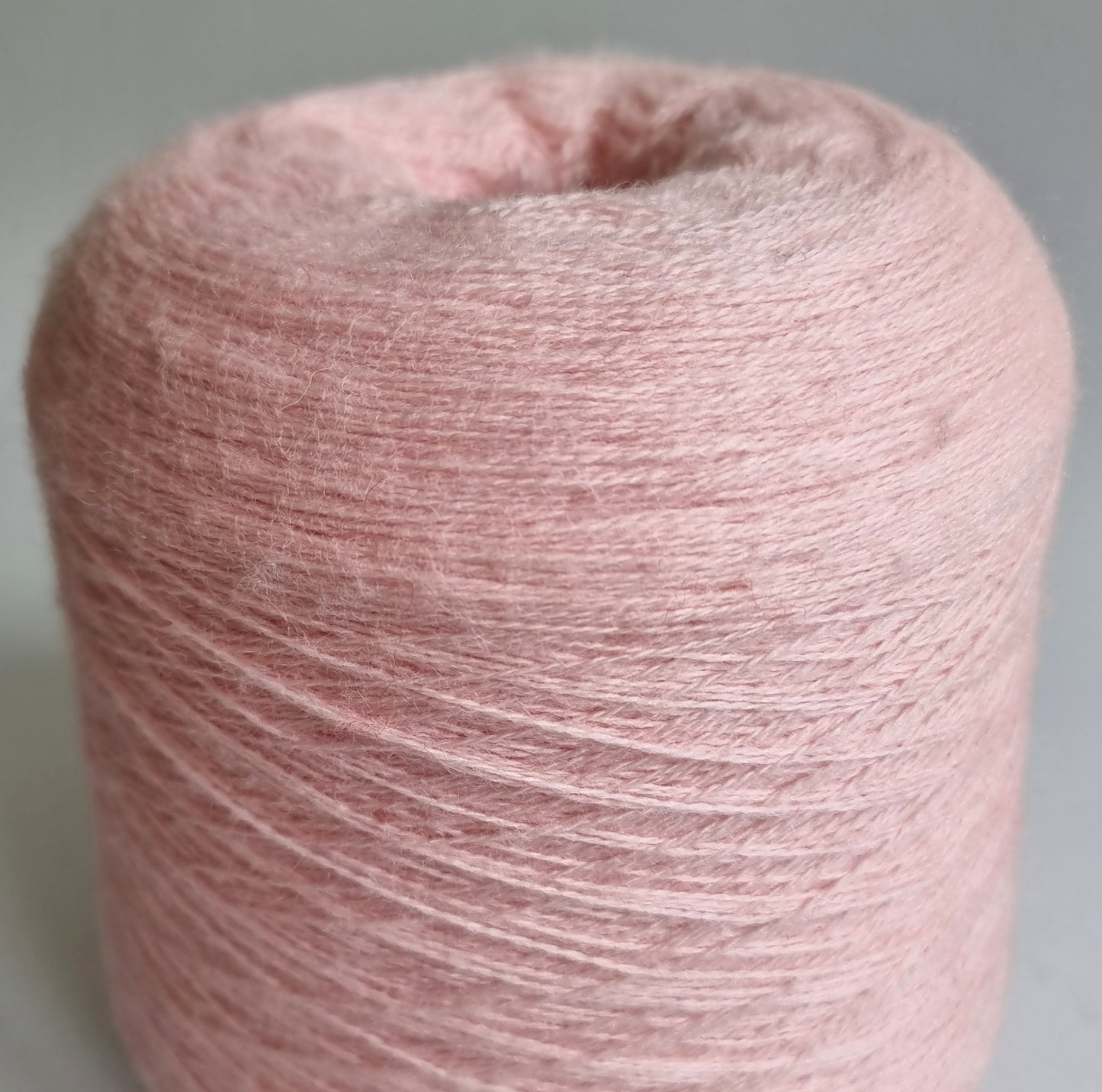 100% Vicuna - Lace Weight - 1300m/100g