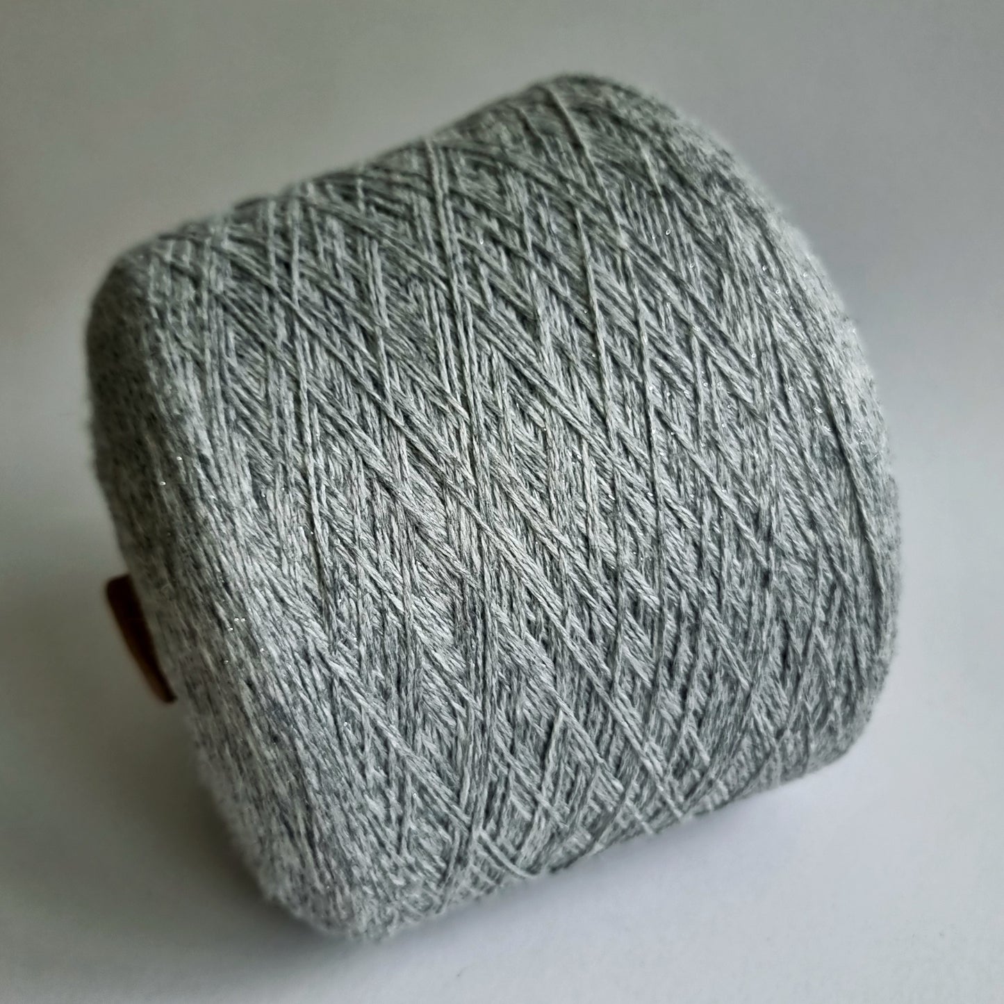 Grey Cashmere with Stellina - 98% Cashmere & 2% Stellina - Fingering Weight - 800m/100g