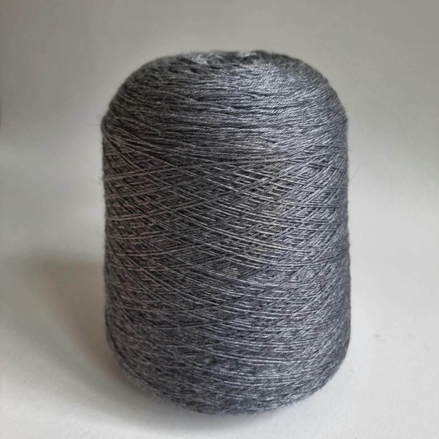 Cashmere Merino - 65% Merino, 30% Cashmere & 5% Anti-Pilling - Fingering Weight - 400m/100g