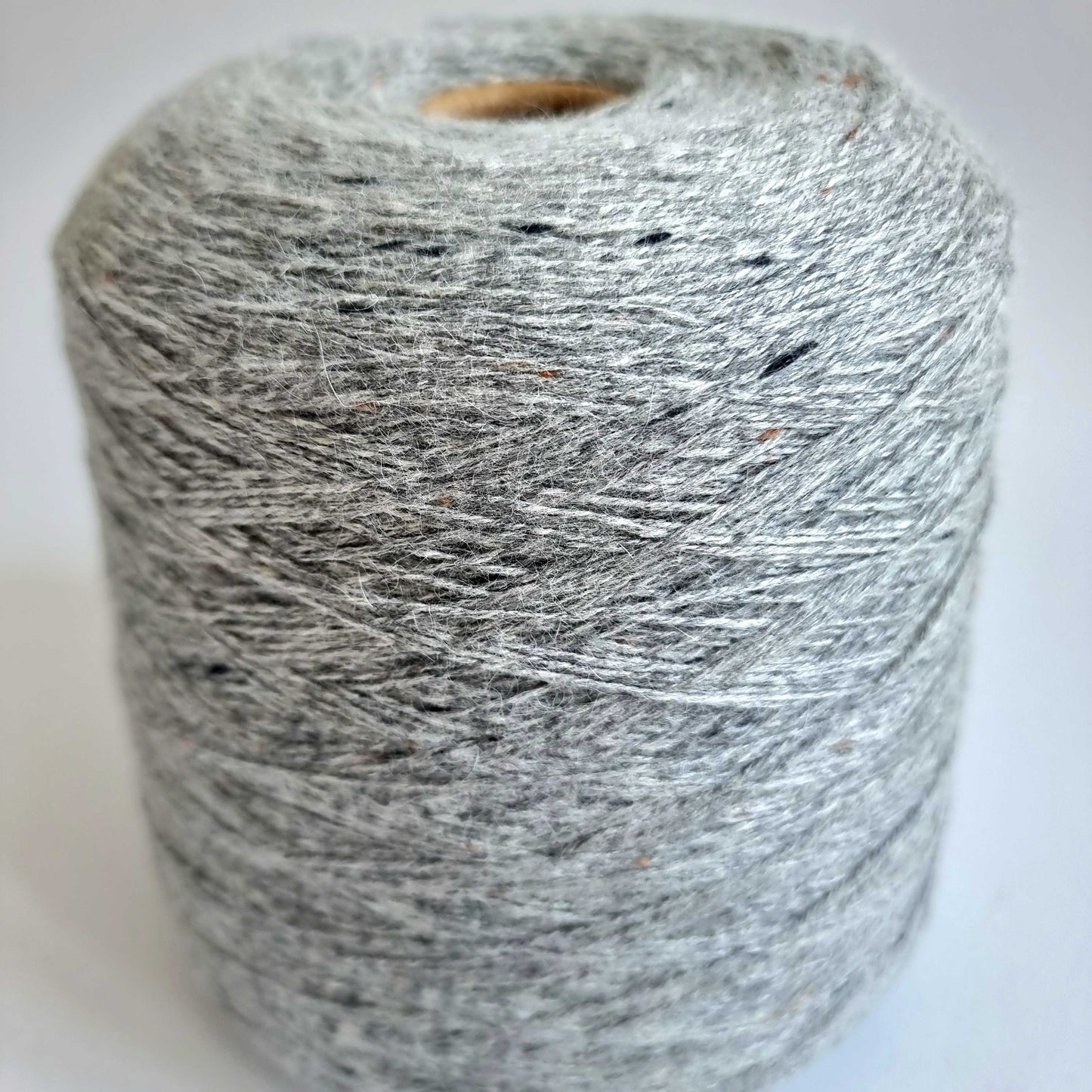 Raccoon Tweed - 100% Raccoon - Lace Weight - 800m/100g