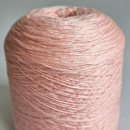 Peach Pink - Low-Pill Cashmere Merino Fingering Yarn - 400m/100g Luxury Blend