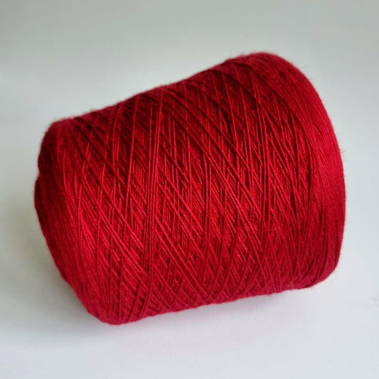 Red Low-Pill Cashmere Merino Fingering Yarn - 400m/100g Luxury Blend