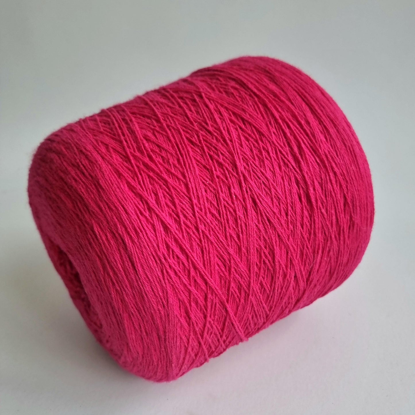 Loro Piana Italian 100% Cashmere Yarn - 2/16Nm - 800m per 100g - Fuchsia Pink