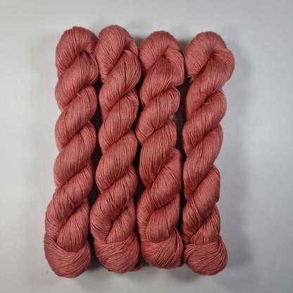 Cozy Mulberry - Dark Salmon - Mulberry Silk & Cotton - Fingering Weight - 433m/100g