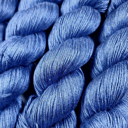 Cozy Mulberry - Jeans Blue - Mulberry Silk & Cotton - Fingering Weight - 433m/100g