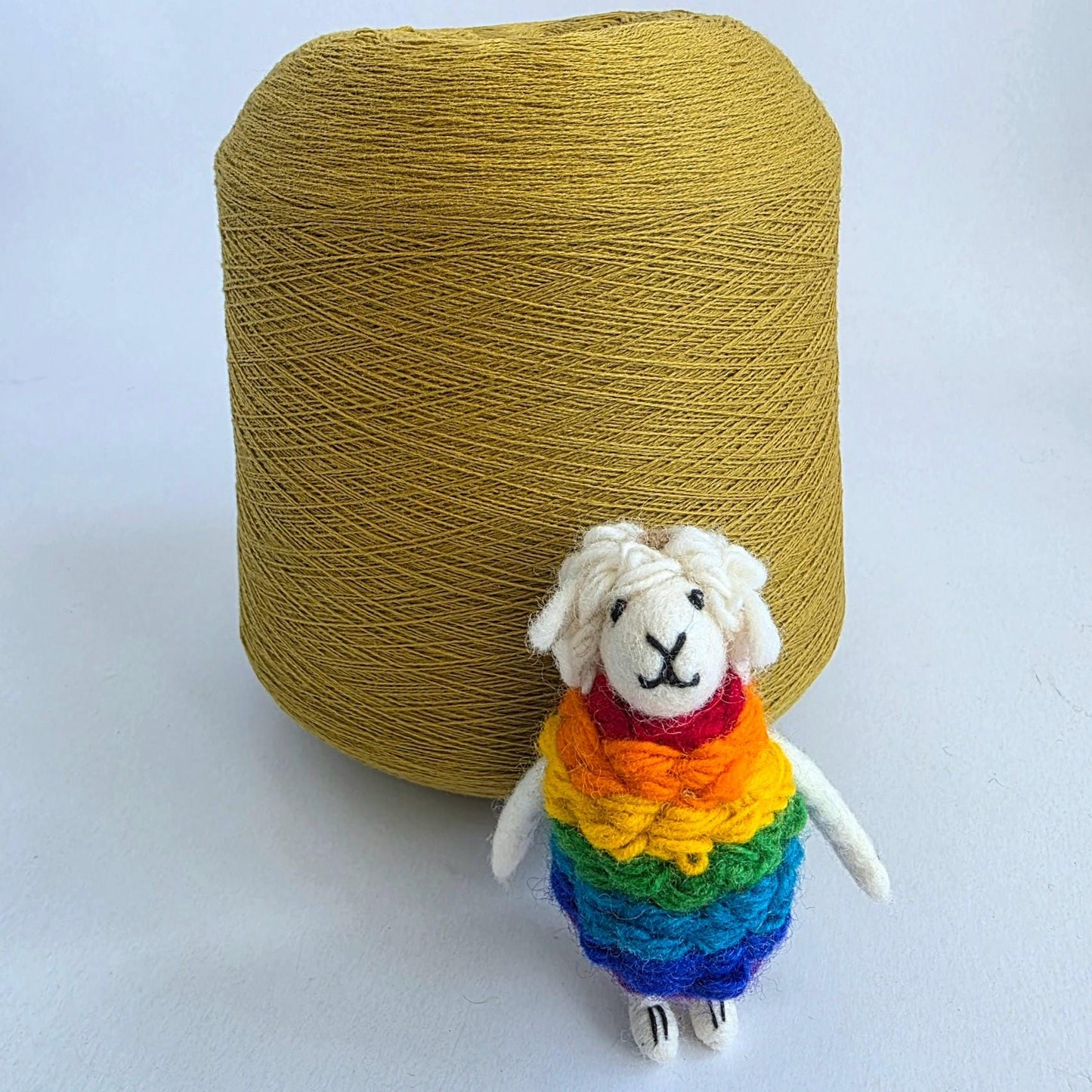 Loro Piana 100%  Italian Cashmere Yarn - 2/26Nm - 1300m per 100g - Yellow Ochre