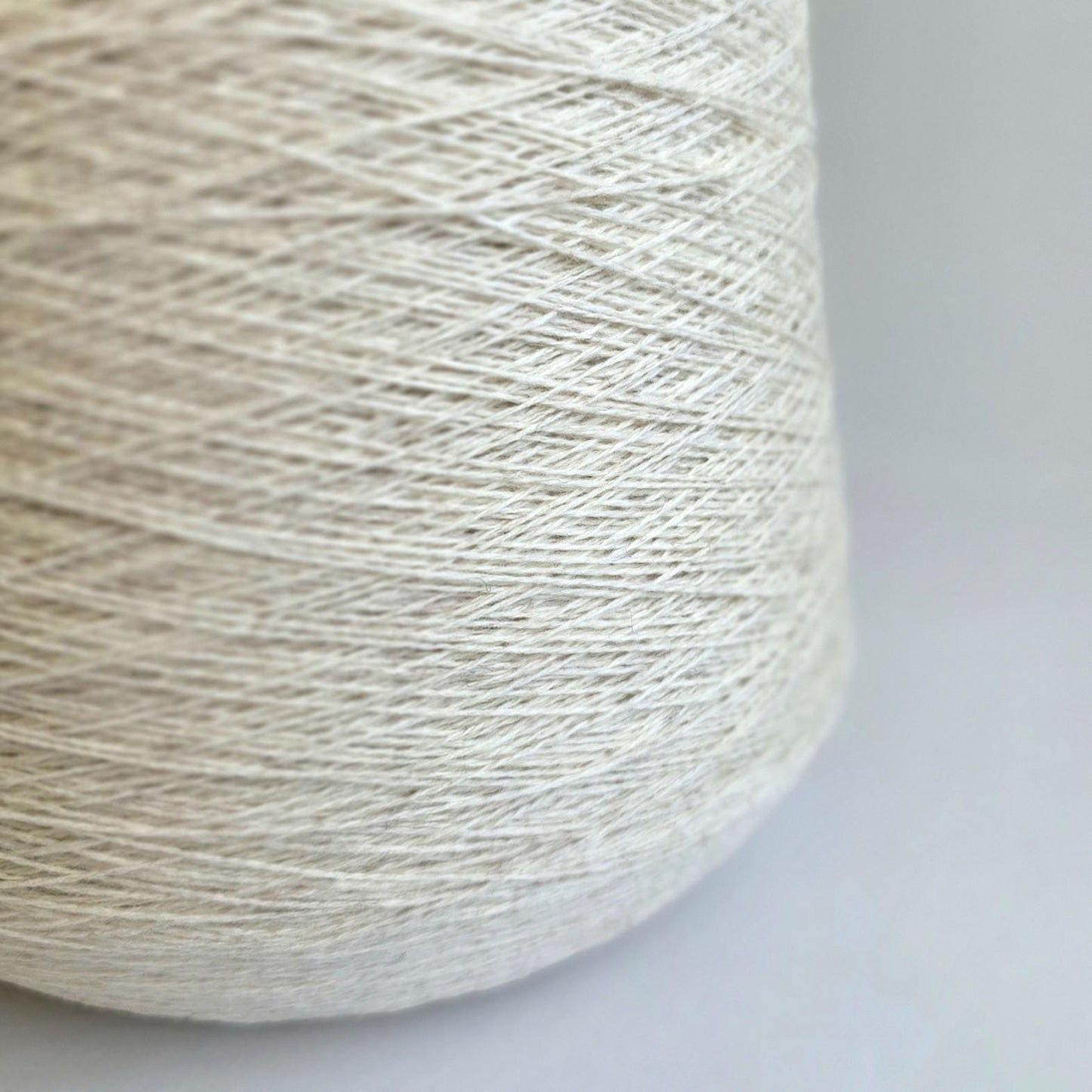 Loro Piana Italian 100% Cashmere Yarn - 2/26Nm - 1300m per 100g - Cream Pink Melange