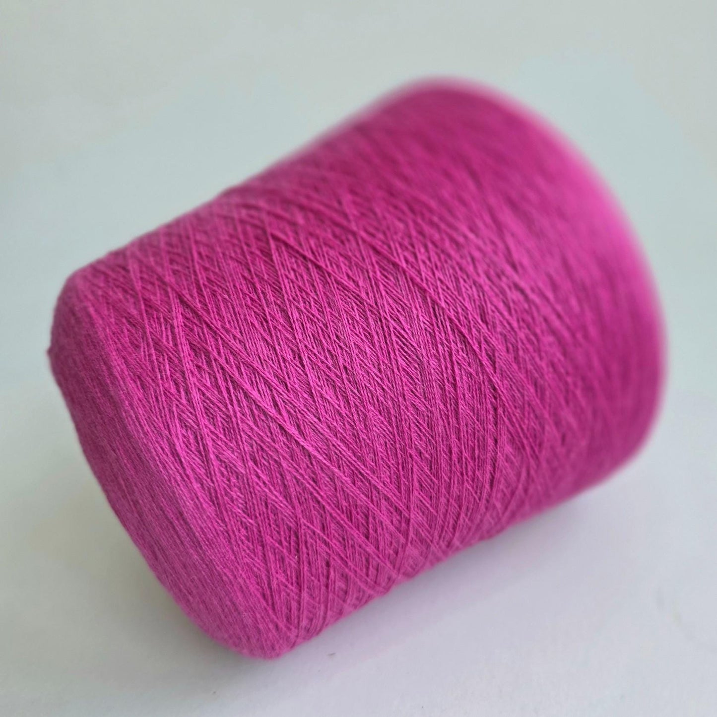 Loro Piana Italian 100% Cashmere Yarn - 2/26Nm - 1300m per 100g - Hot Pink