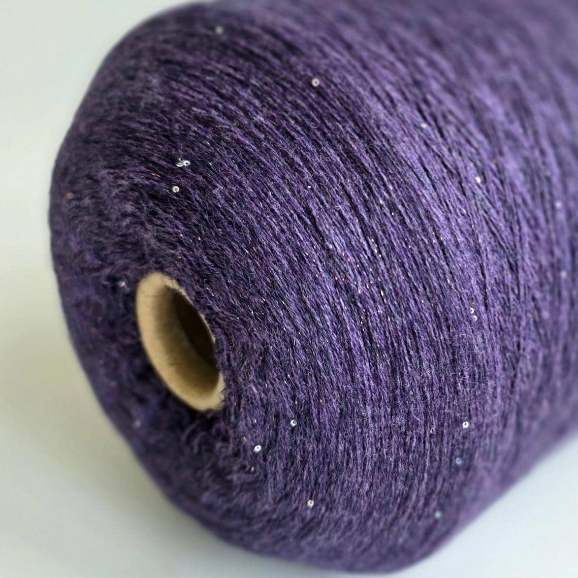 100% Cashmere Yarn - 2/26Nm - 1300m per 100g - Royal Purple Sparkling