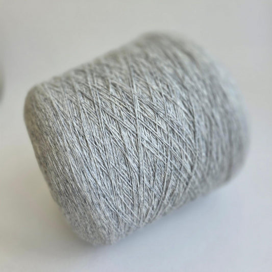 Loro Piana Italian 100% Cashmere Yarn - 2/26Nm - 1300m per 100g - Light Grey