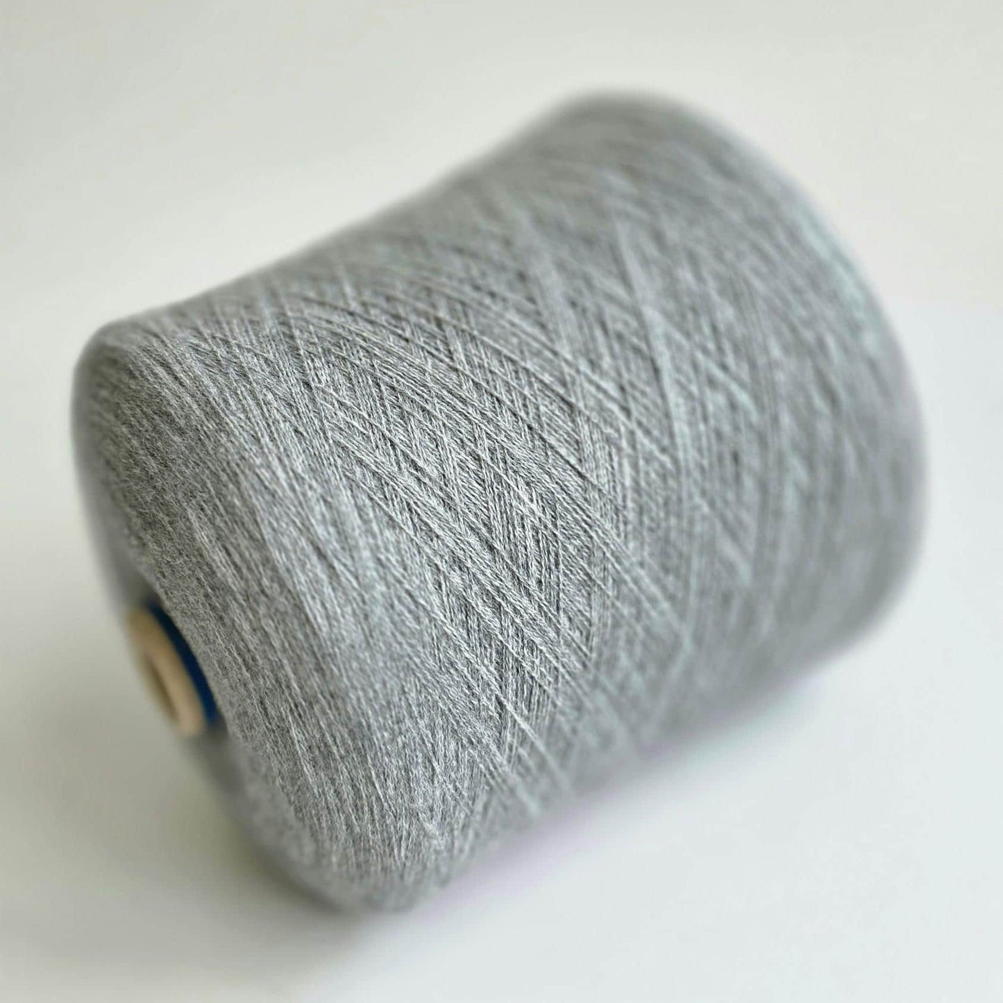 100%  Baby Cashmere Yarn - 2/28Nm - 1400m per 100g - Light Grey