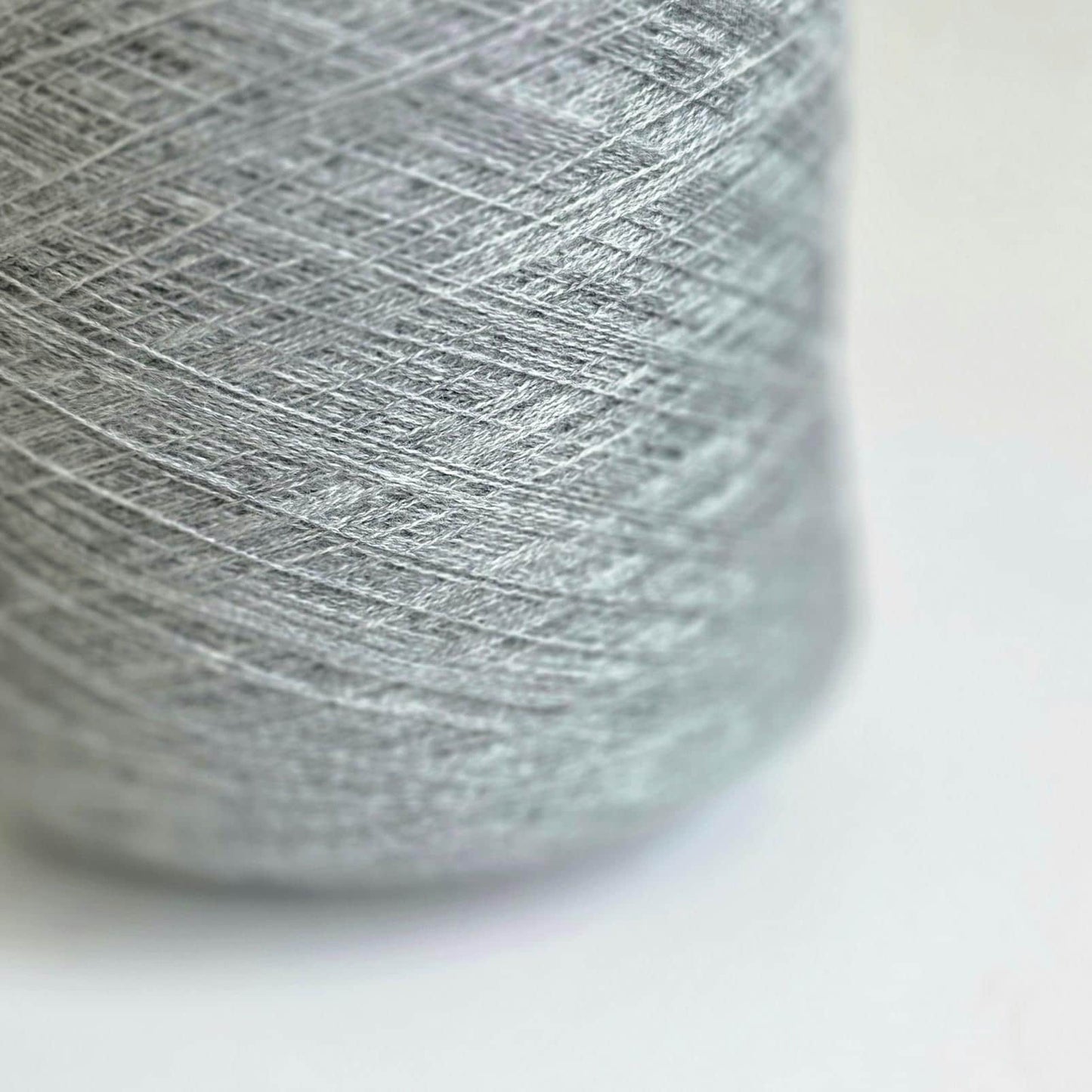 100%  Baby Cashmere Yarn - 2/28Nm - 1400m per 100g - Light Grey