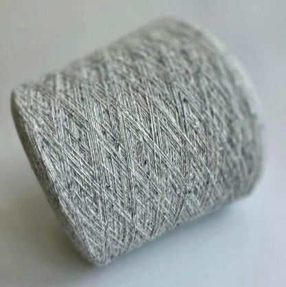 100% Cashmere Yarn - 1ply - 1300m per 100g - Light Grey Tweed