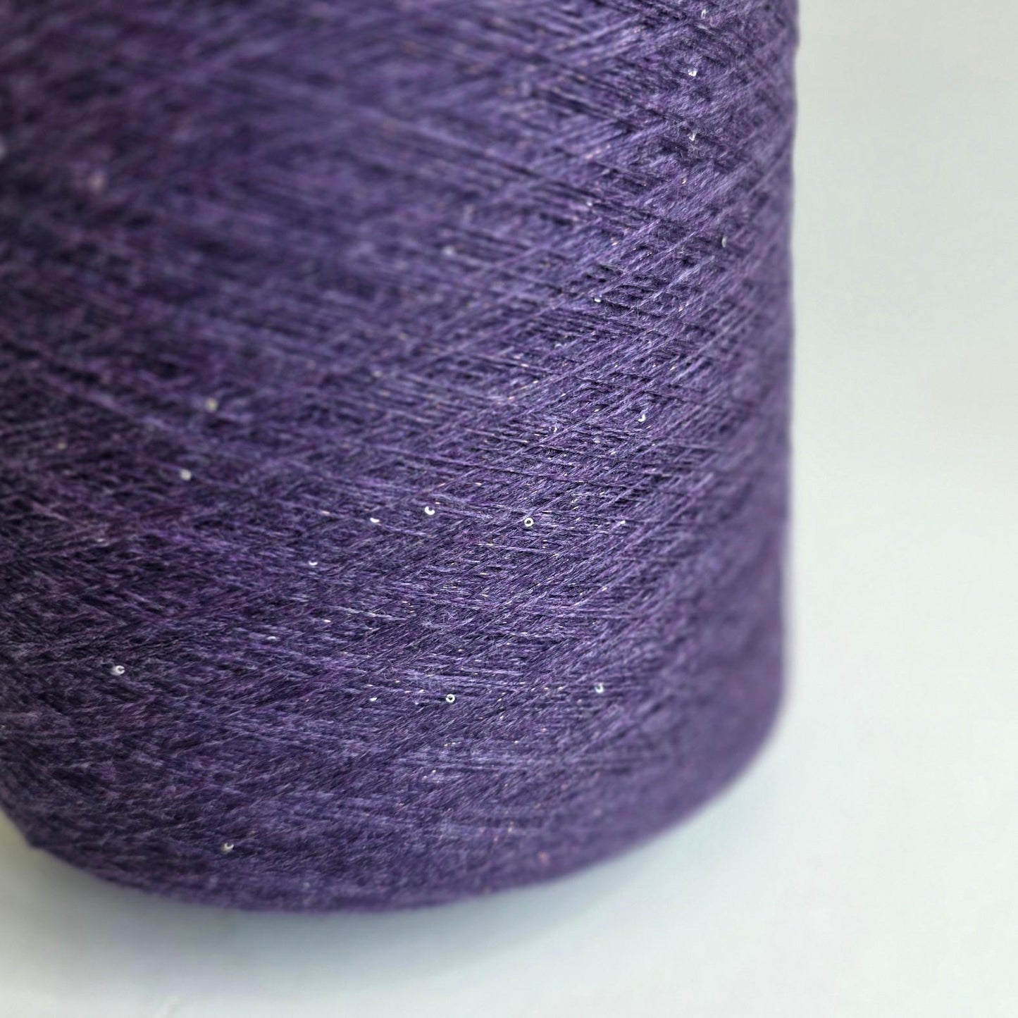 100% Cashmere Yarn - 2/26Nm - 1300m per 100g - Royal Purple Sparkling