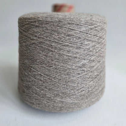 100% Mink Cashmere Yarn - 2/19Nm - 950m per 100g - Light Brown Melange