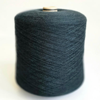 100%  Baby Cashmere Yarn - 2/28Nm - 1400m per 100g - Black Green