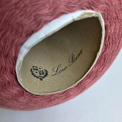 Loro Piana Italian 100% Cashmere Yarn - 2/26Nm - 1300m per 100g - Dream Rose