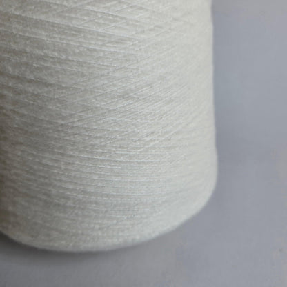 Like a cloud - 75/25 Brushed Cashmere Yarn/Silk - 1/12Nm - 300m per 25g - White - Front View
