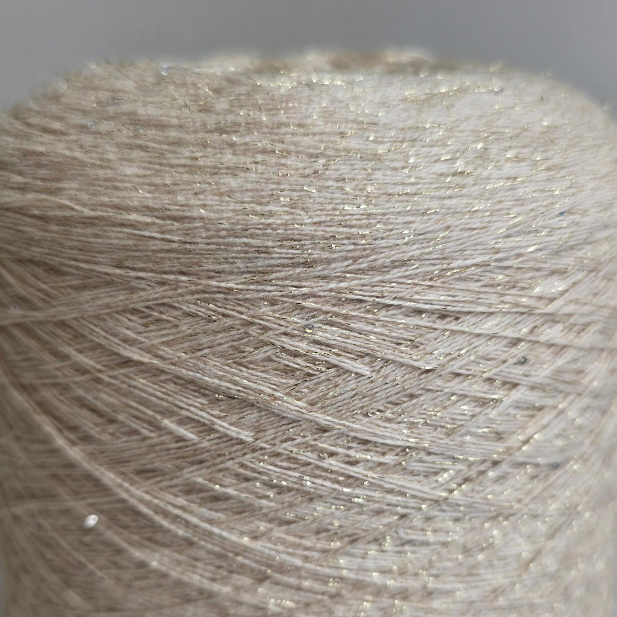 Loro Piana Italian 100% Cashmere Yarn - 2/26Nm - 1300m per 100g - Taupe with Sparkle and Sequins - Yarn Texture